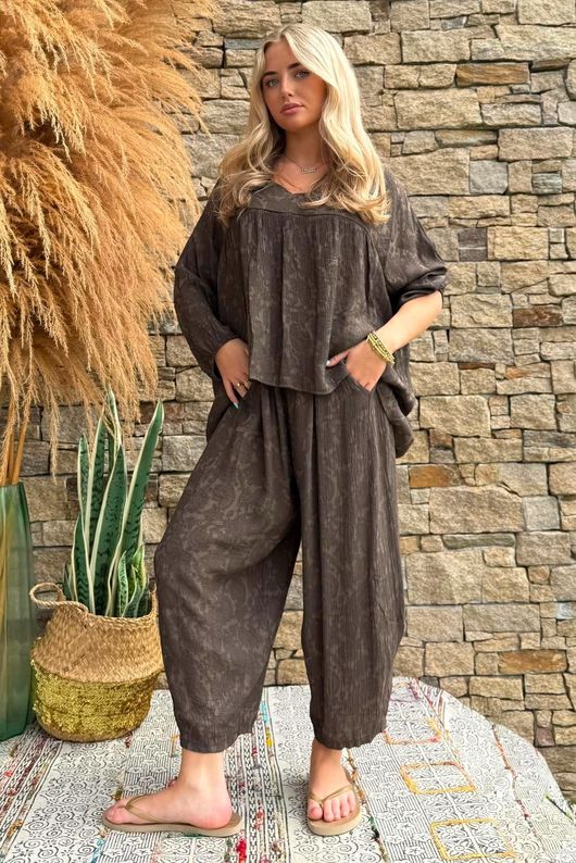 Kiti Paisley Damask Artist Smock Coffee Bean
